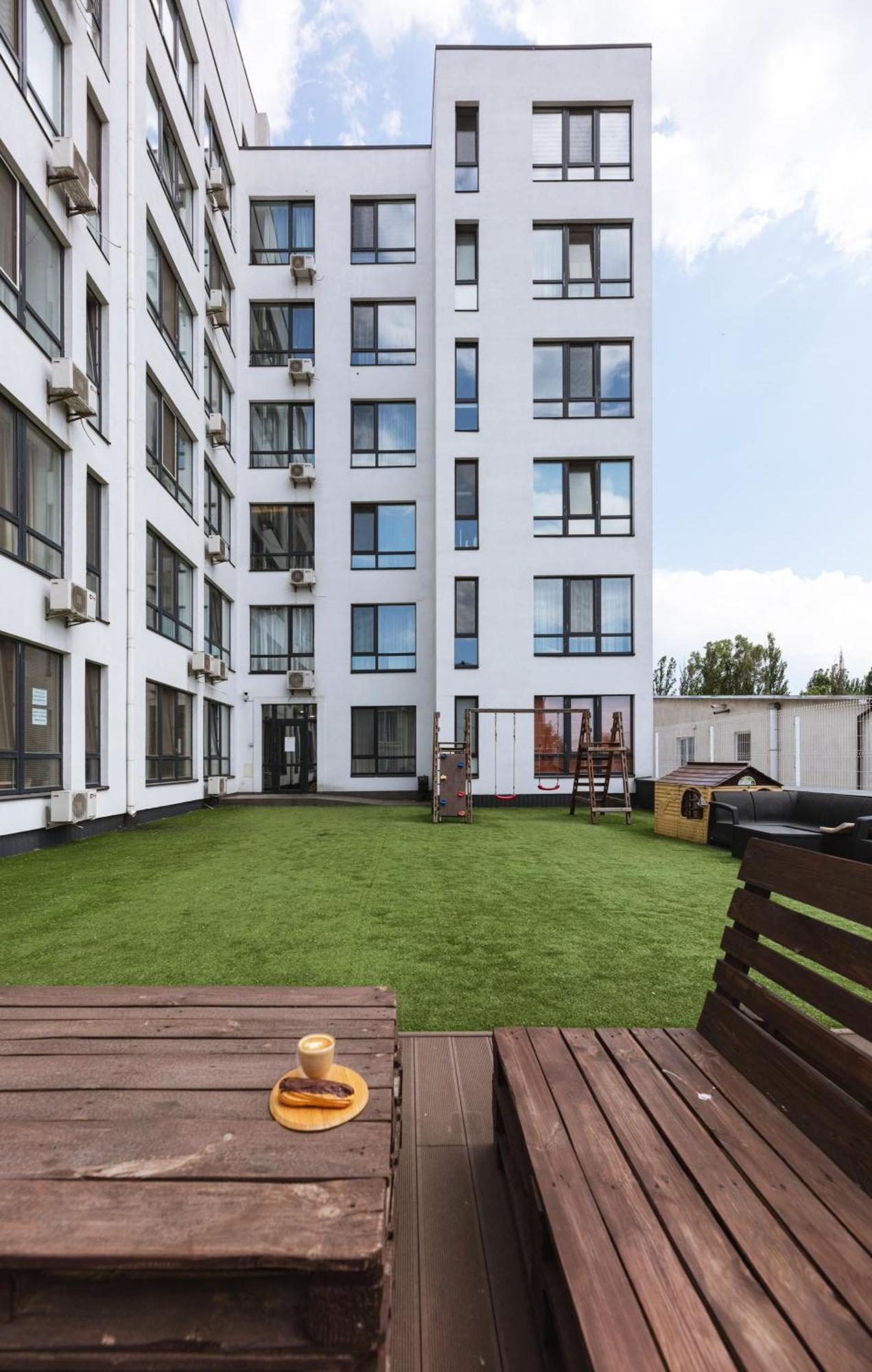 Nyvky Like Home - Studio - Apt 35 Kiev Exteriör bild
