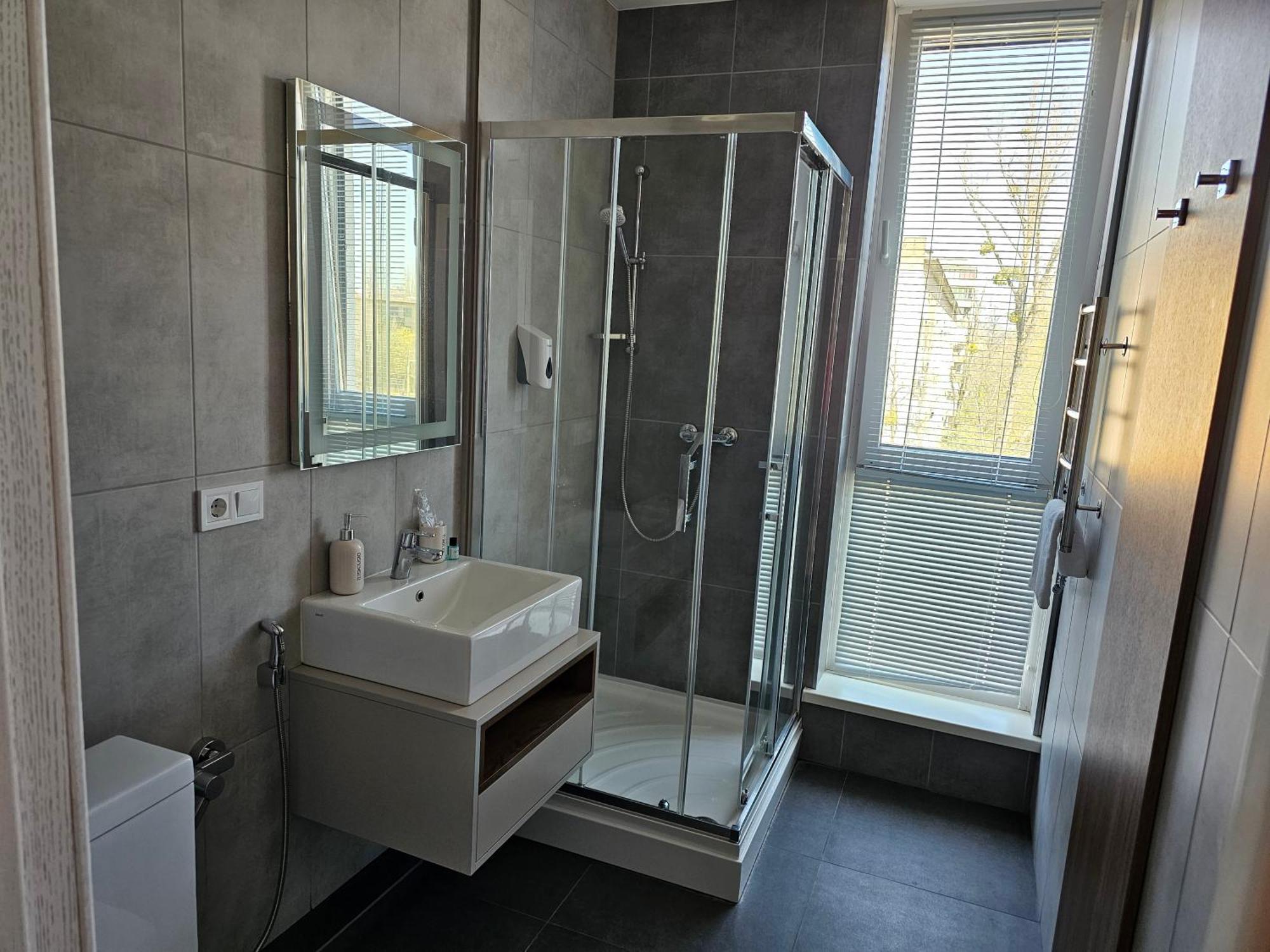 Nyvky Like Home - Studio - Apt 35 Kiev Exteriör bild